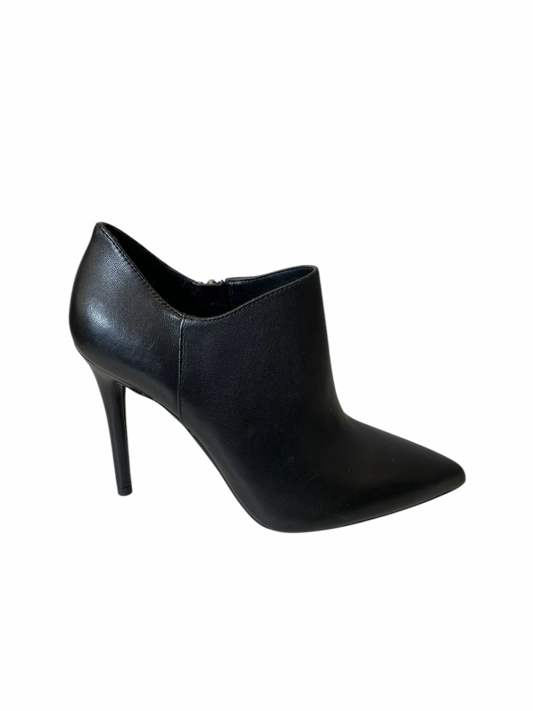 Cute Heels Shoes Heels Stiletto By Jessica Simpson In Black, Size: 6