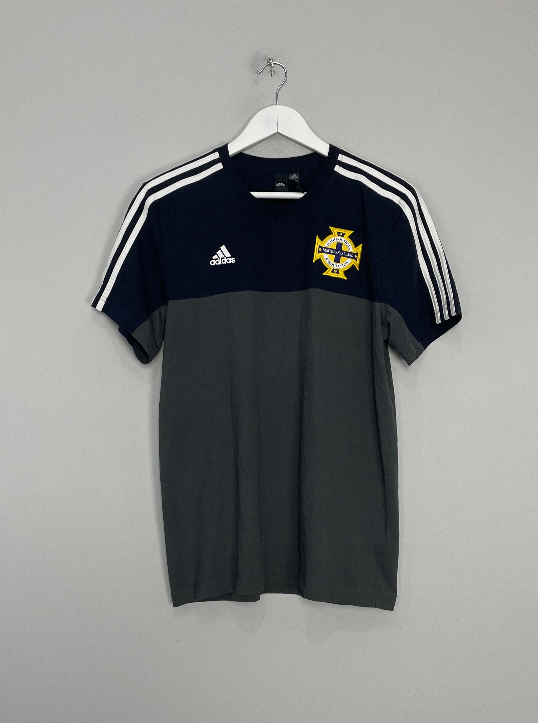 2016/17 NORTHERN IRELAND T-SHIRT (M) ADIDAS Present Recreational sports clothing
