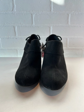 Classic Wedding Heels Shoes Heels Block By Coach And Four In Black, Size: 7