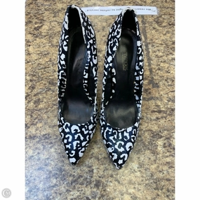 Chunky Heels Signature Touch Shoes Heels Block By Eva Mendes In Black & White, Size: 10