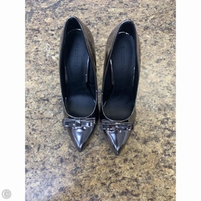 Shoes Heels Stiletto By Clothes Mentor In Silver, Size: 6.5 Contoured Footbed