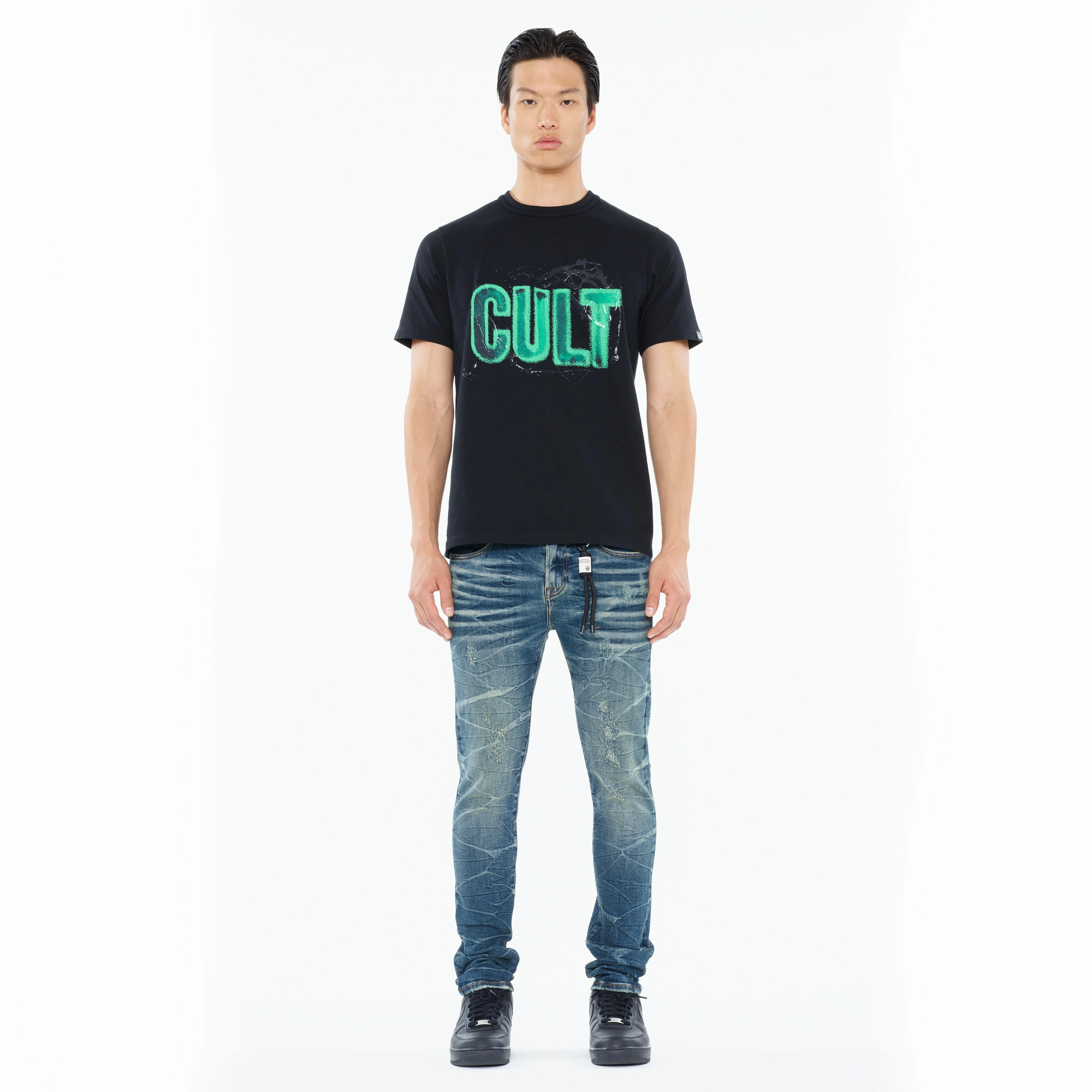 Cult's Heavyweight Short Sleeve Crew Neck Tee "Glow In The Dark Logo" in Black Perfect Fit Wear