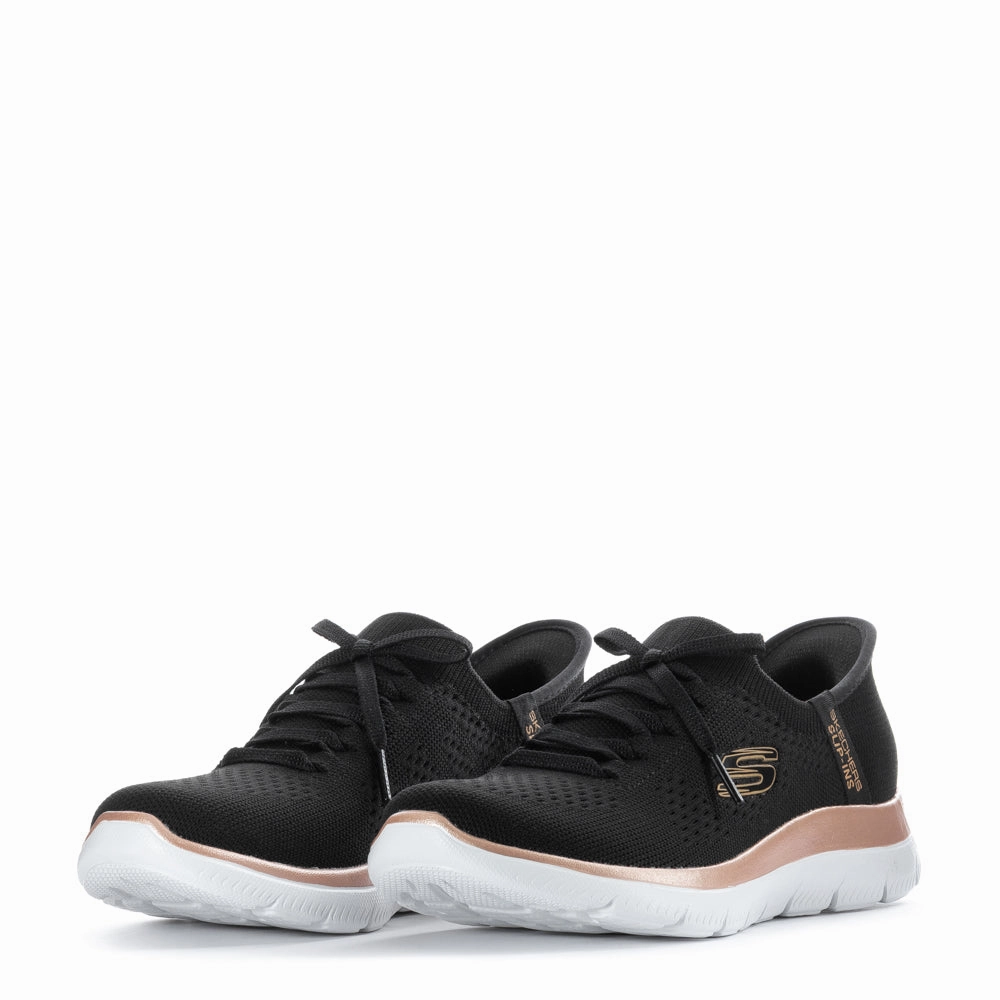 Summit Slip-in - Womens running in a volleyball court area shoes Wet traction outsole