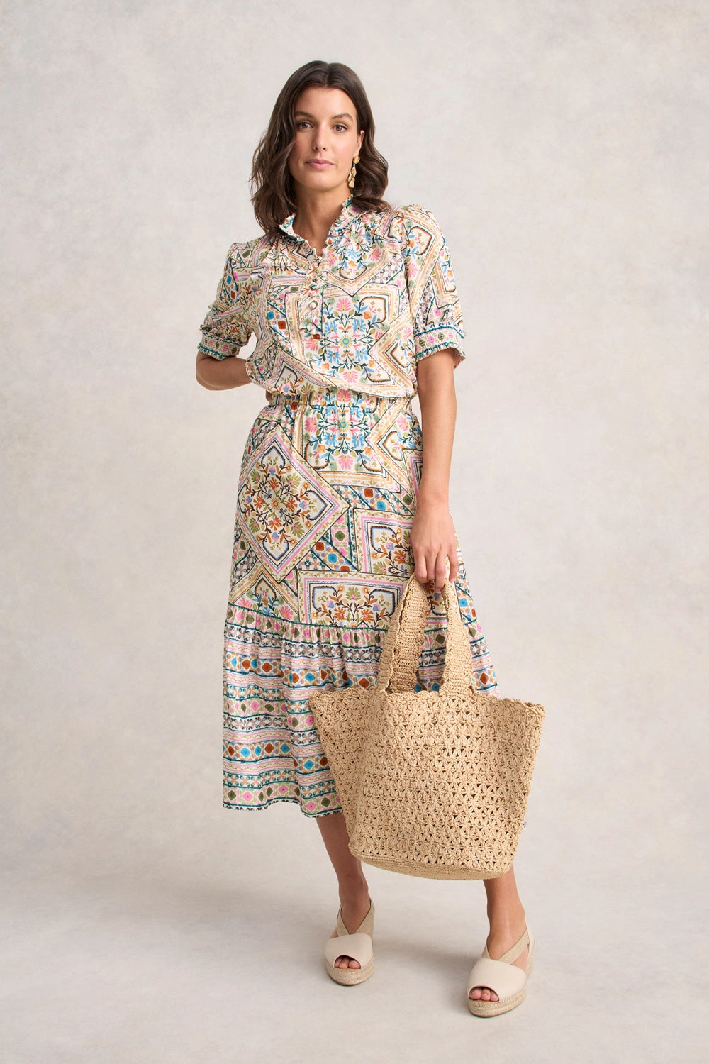 Thermoregulating Fabric Bold Cut Tier Skirt - Tile Print