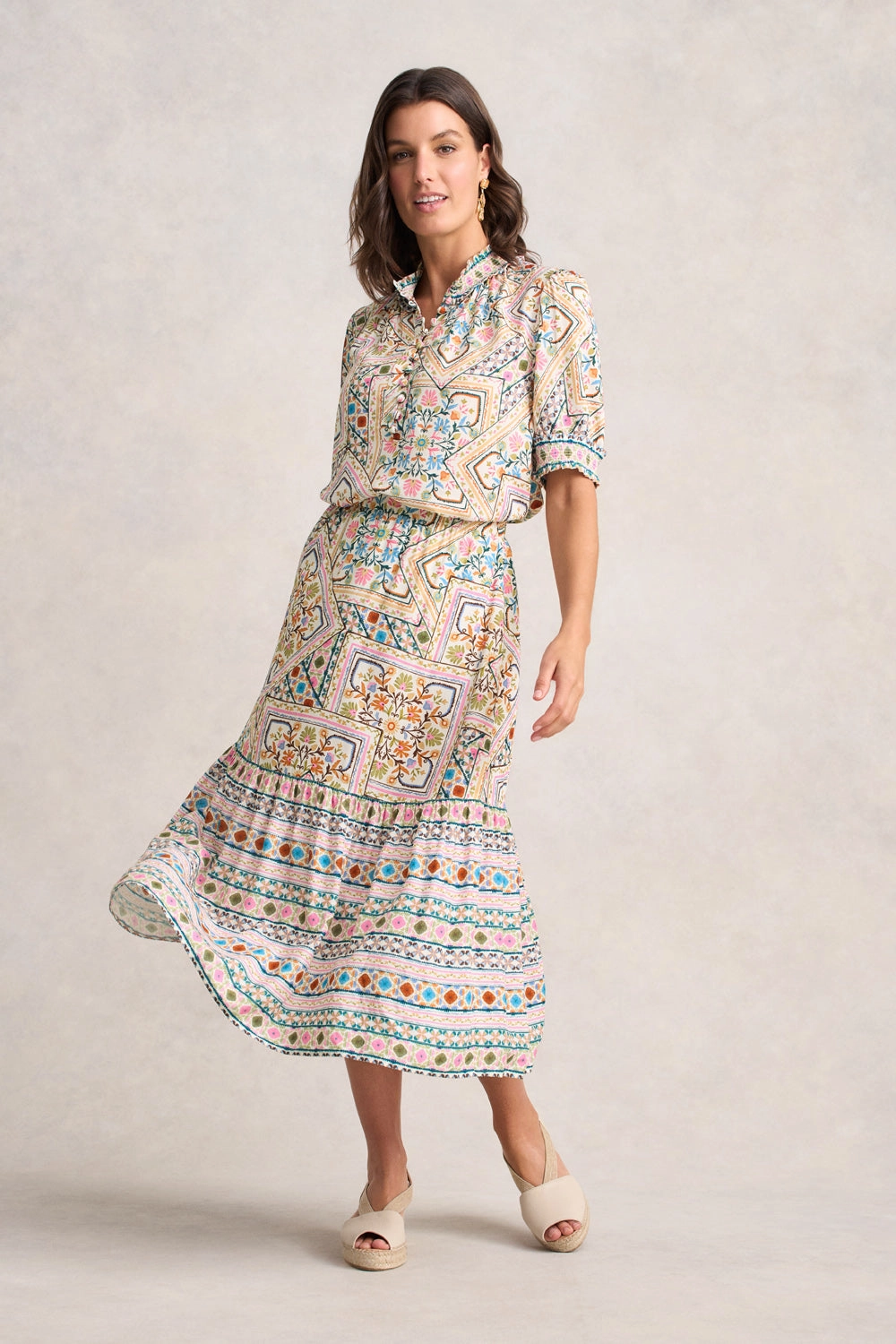 Drawstring closure Tier Skirt - Tile Print