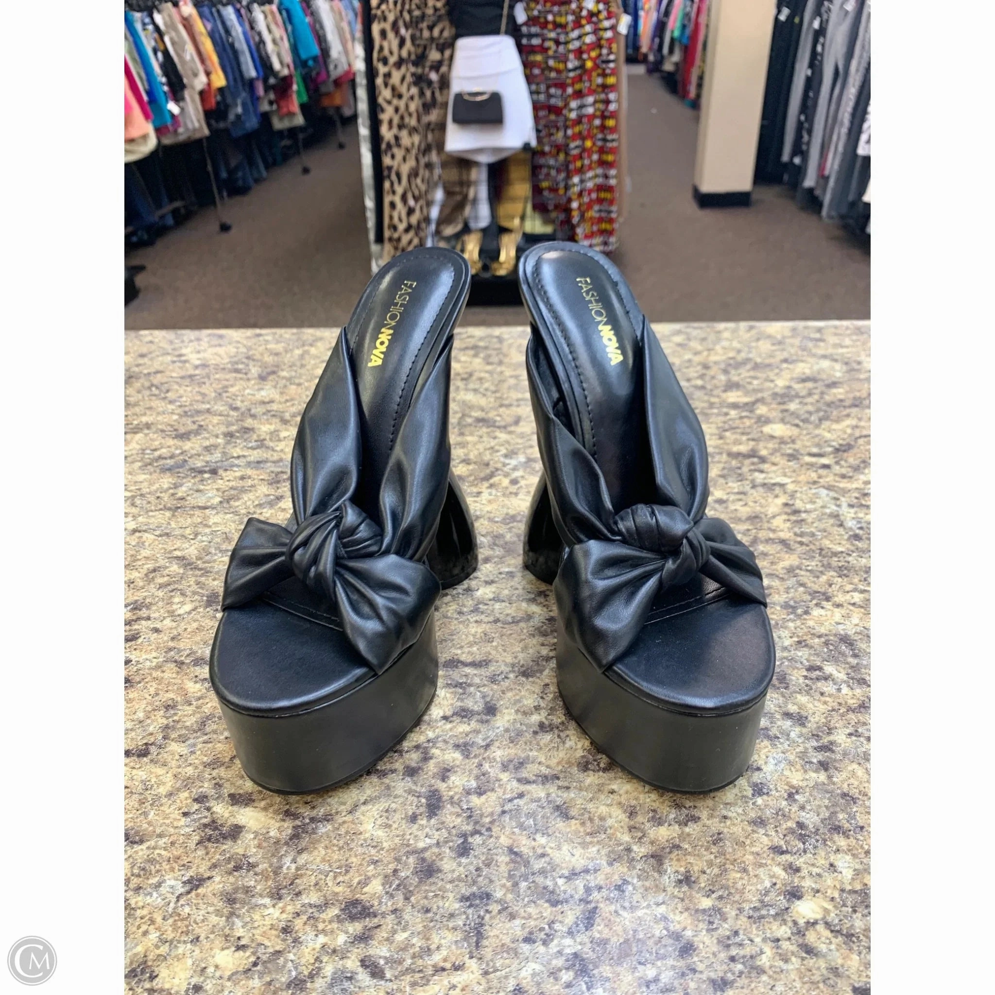 Peep Toe Leather Pumps Comfortable to walk Shoes Heels Block By Fashion Nova In Black, Size: 8.5