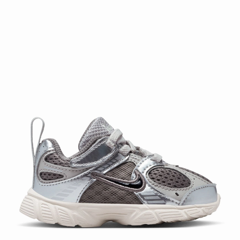 V5 RNR - Toddler running for a way to stay healthy Responsive foam