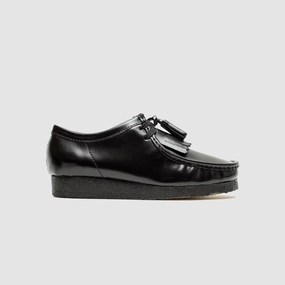 Sturdy WALLABEE "BLACK HISHINE LEATHER"