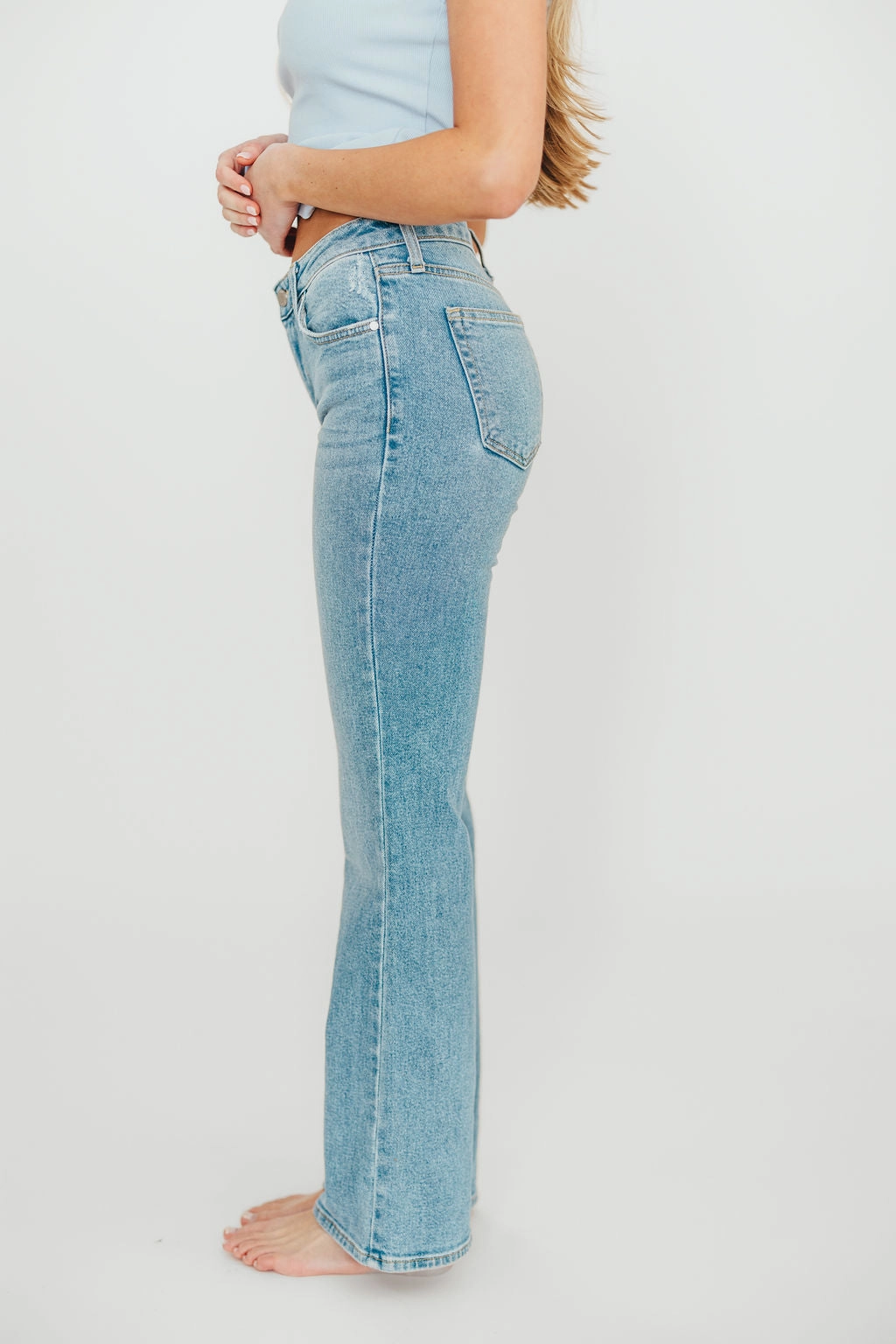 Multi Pocket Design Laidback Style Indie Low Rise Vintage Slim Bootcut in Light Denim *Final-Sale*